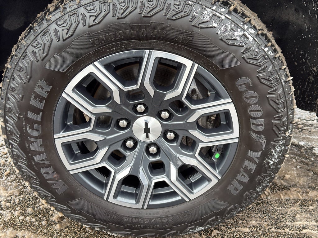 2023 Chevrolet Colorado Crew Cab Short Box 4-Wheel Drive Z71