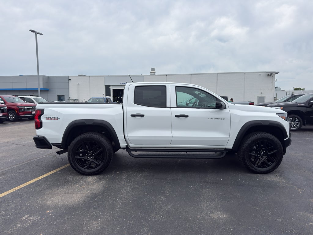 2024 Chevrolet Colorado Crew Cab Short Box 4-Wheel Drive Trail Boss