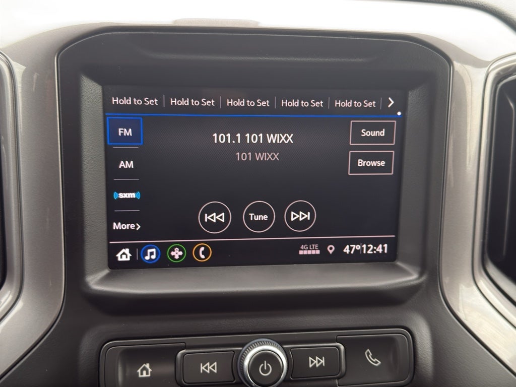 2021 Chevrolet Silverado 1500 Crew Cab Short Box 4-Wheel Drive Custom