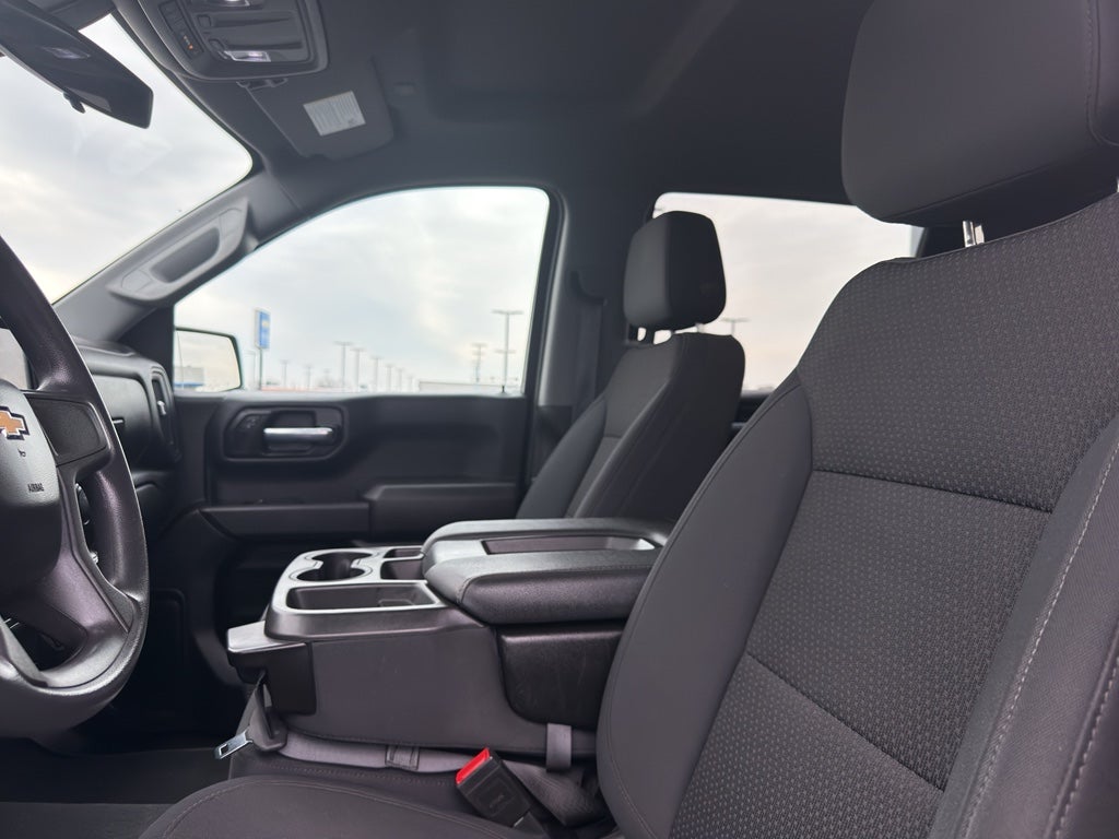 2021 Chevrolet Silverado 1500 Crew Cab Short Box 4-Wheel Drive Custom