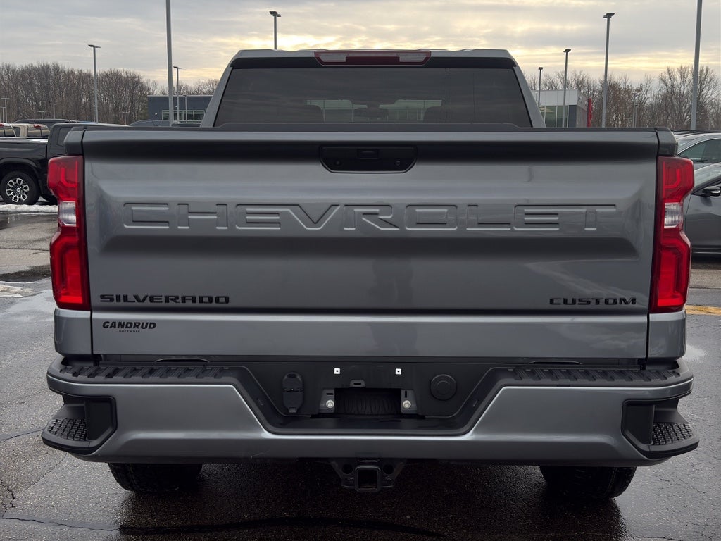 2021 Chevrolet Silverado 1500 Crew Cab Short Box 4-Wheel Drive Custom