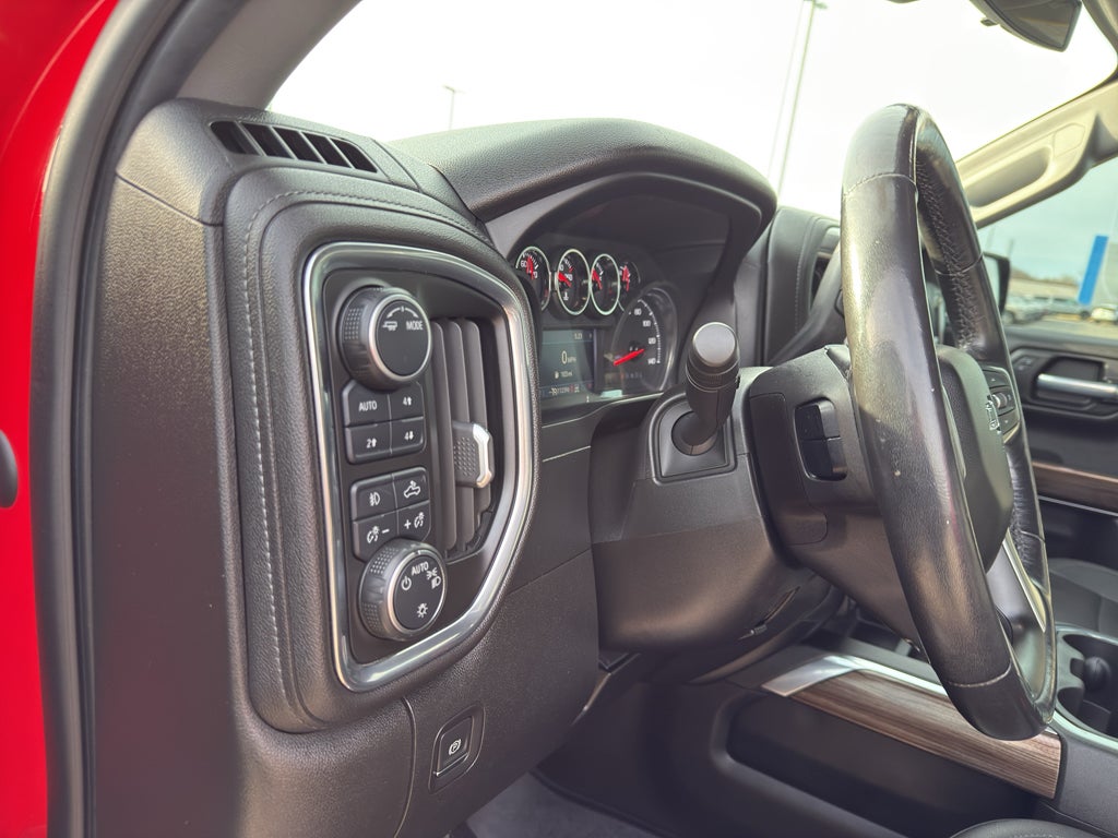 2021 Chevrolet Silverado 1500 Crew Cab Short Box 4-Wheel Drive LT Trail Boss