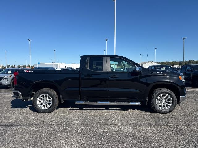 2023 Chevrolet Silverado 1500 Double Cab Standard Box 4-Wheel Drive LT 1LT