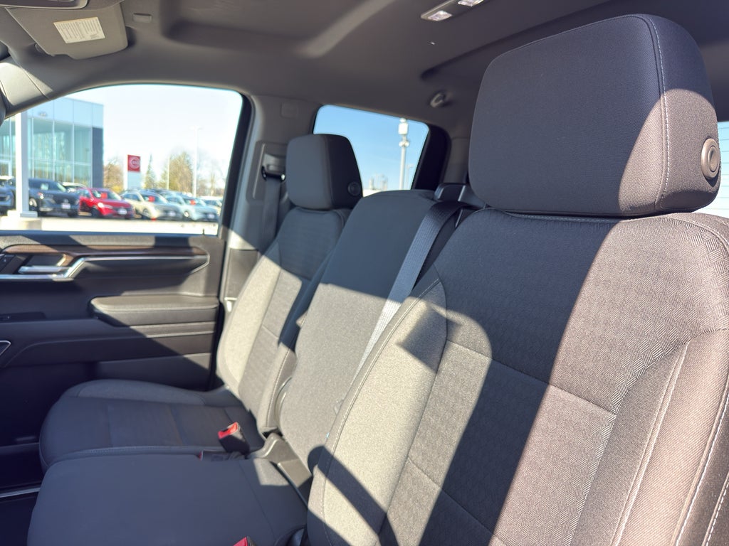 2023 Chevrolet Silverado 1500 Double Cab Standard Box 4-Wheel Drive LT 2FL