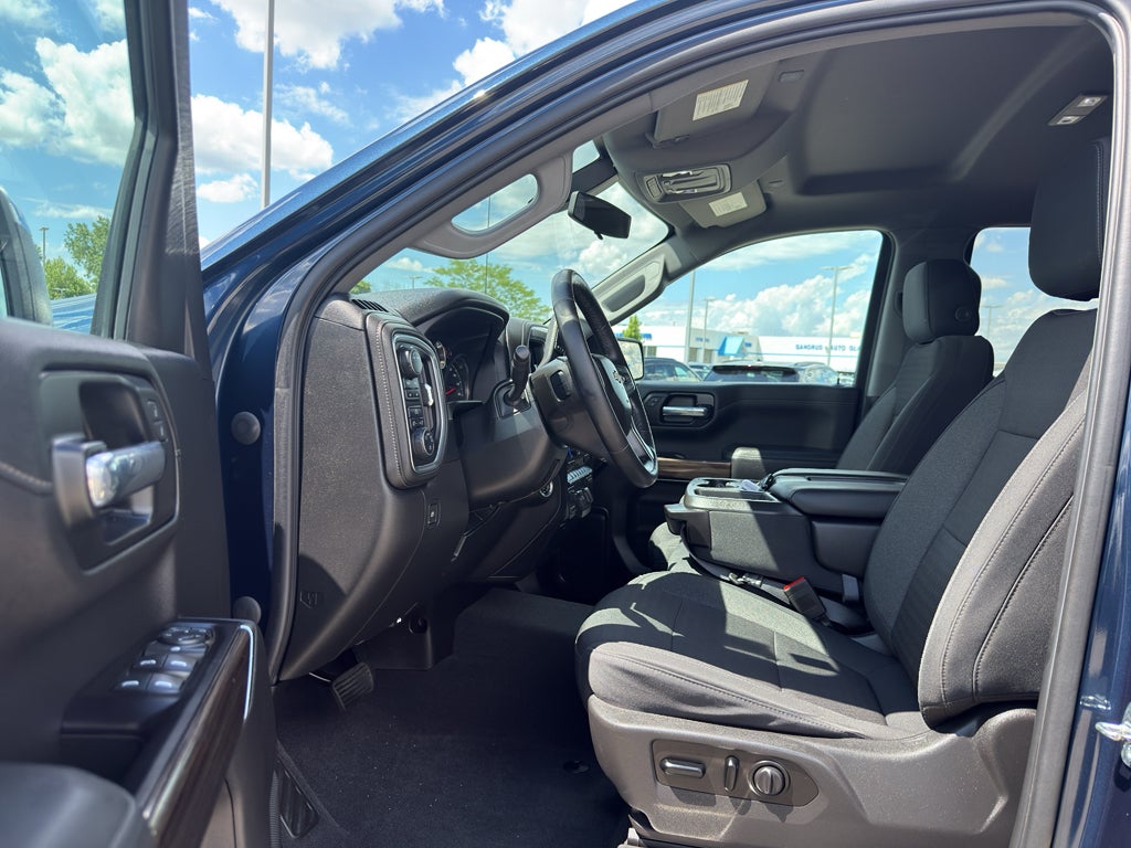 2020 Chevrolet Silverado 1500 Double Cab Standard Box 4-Wheel Drive LT All Star Edition