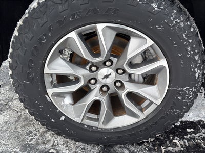 2020 Chevrolet Silverado 1500 Double Cab Standard Box 4-Wheel Drive RST