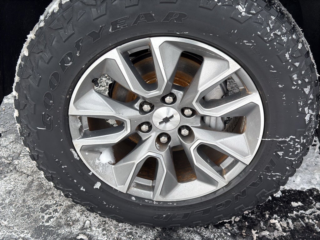 2020 Chevrolet Silverado 1500 Double Cab Standard Box 4-Wheel Drive RST