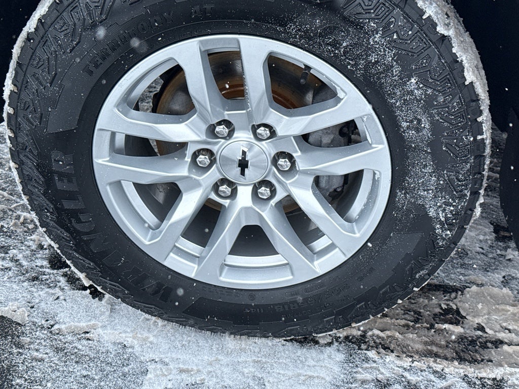 2021 Chevrolet Silverado 1500 Double Cab Standard Box 4-Wheel Drive RST