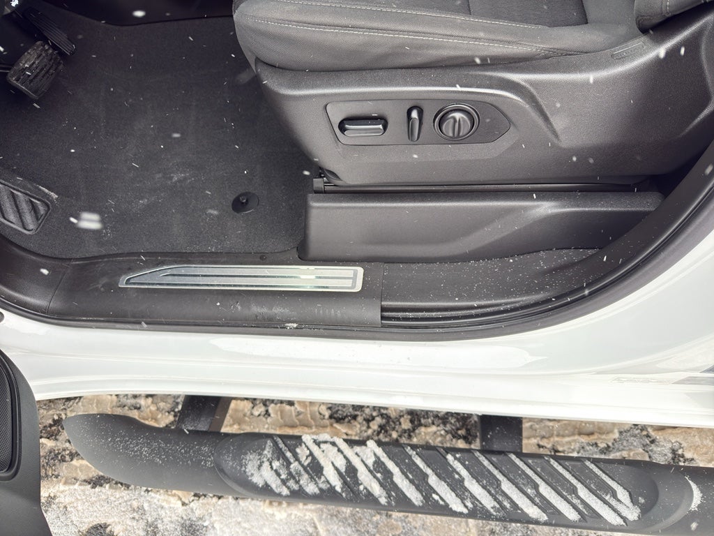 2021 Chevrolet Silverado 1500 Double Cab Standard Box 4-Wheel Drive RST