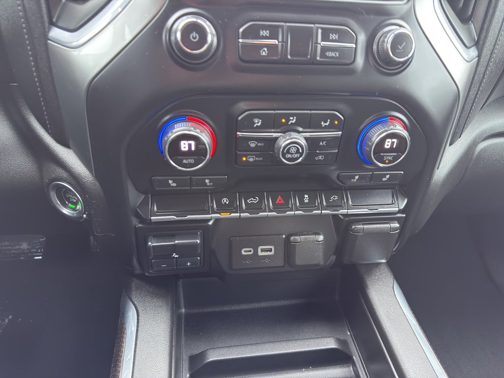 2021 Chevrolet Silverado 1500 Double Cab Standard Box 4-Wheel Drive RST