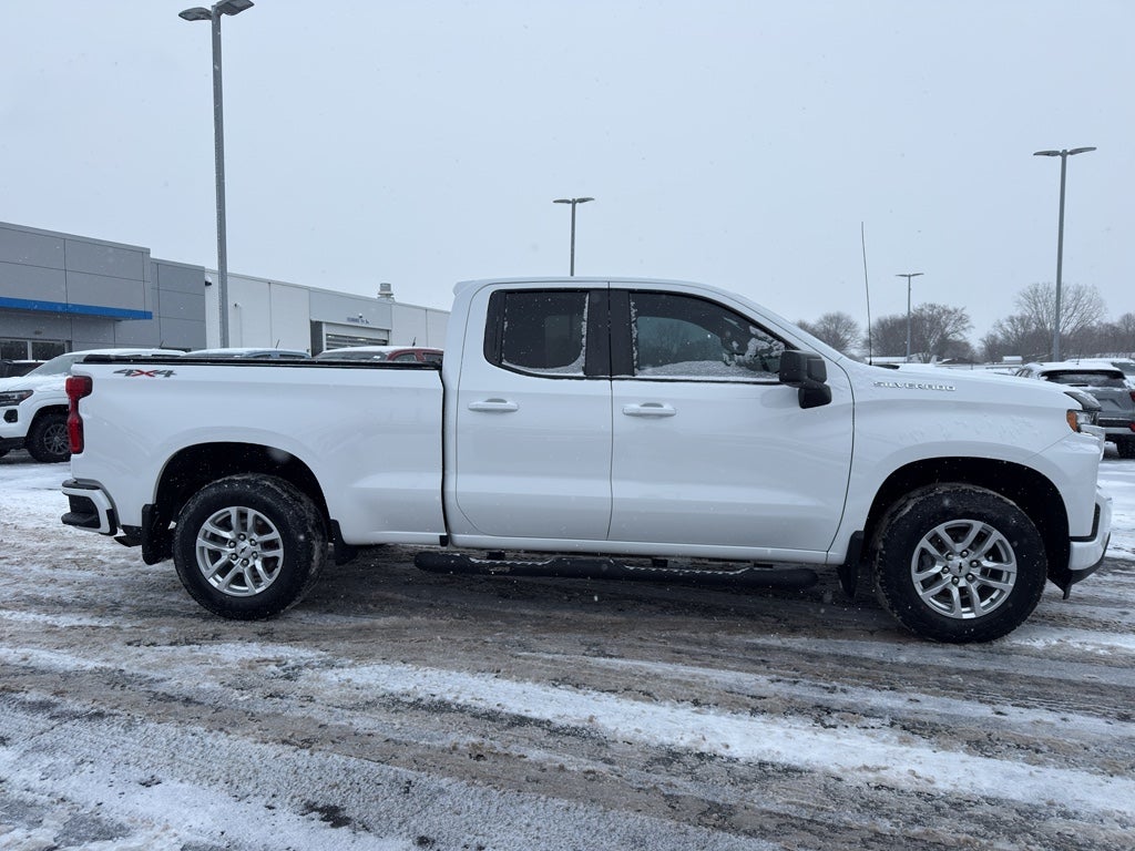2021 Chevrolet Silverado 1500 Double Cab Standard Box 4-Wheel Drive RST