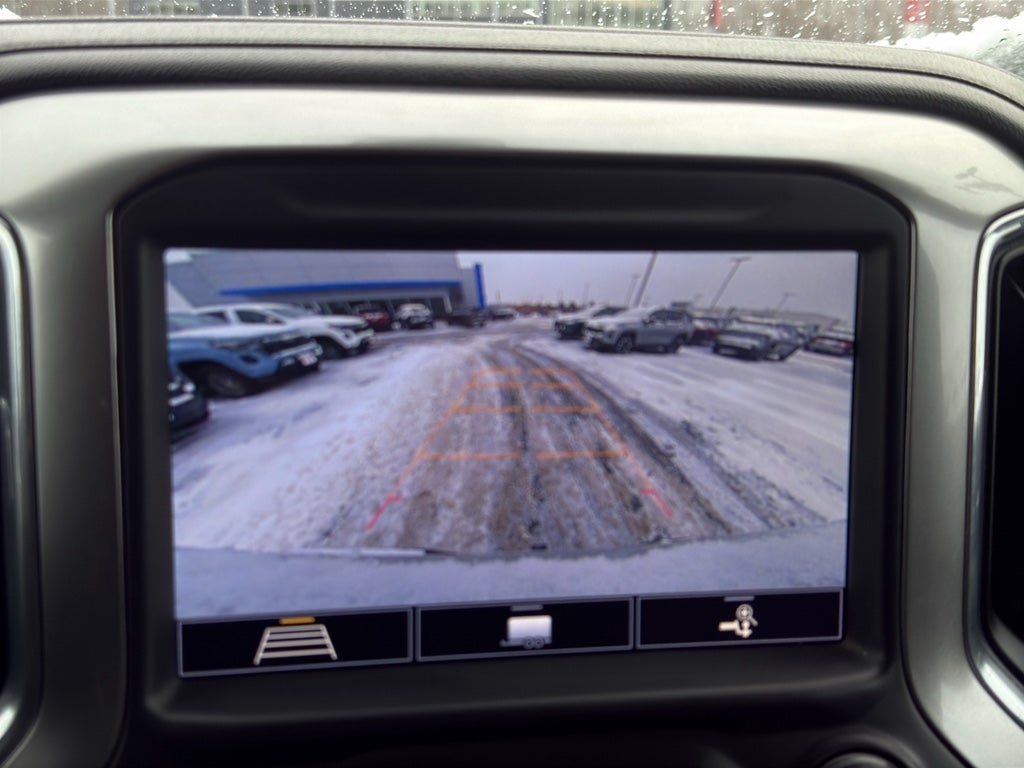 2020 Chevrolet Silverado 1500 Double Cab Standard Box 4-Wheel Drive RST