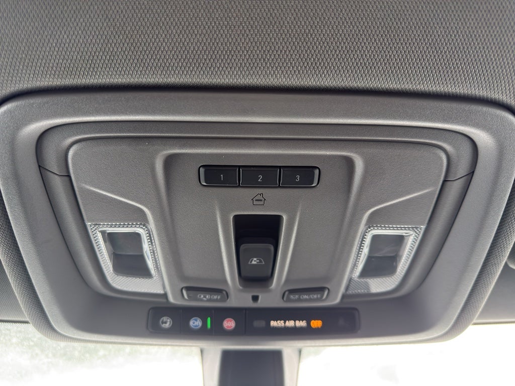 2020 Chevrolet Silverado 1500 Double Cab Standard Box 4-Wheel Drive RST