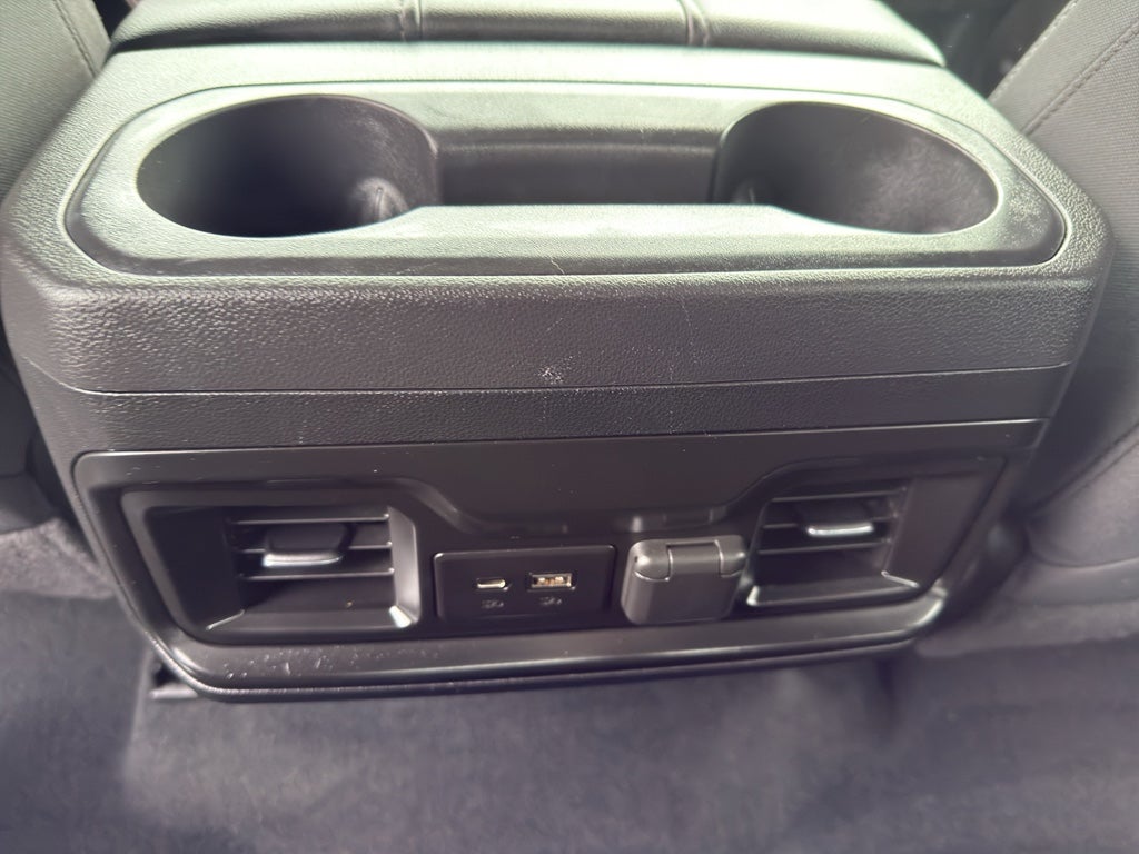 2020 Chevrolet Silverado 1500 Double Cab Standard Box 4-Wheel Drive RST