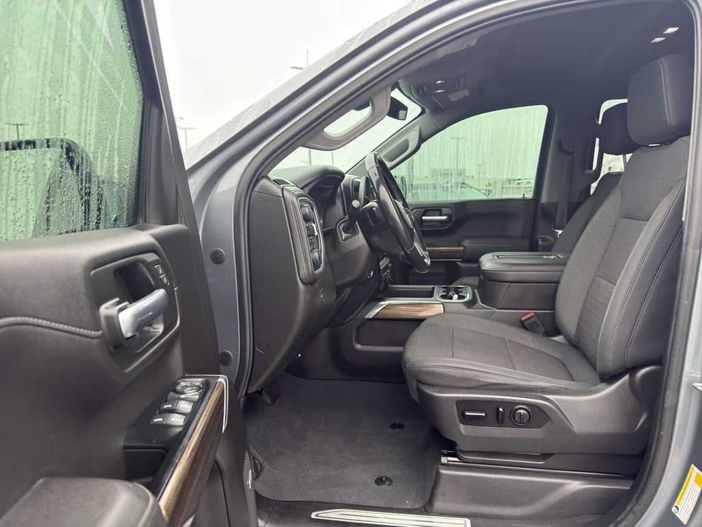 2019 Chevrolet Silverado 1500 Double Cab Standard Box 4-Wheel Drive RST