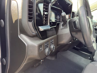 2024 Chevrolet Silverado 1500 Crew Cab Short Box 4-Wheel Drive LT 1LT