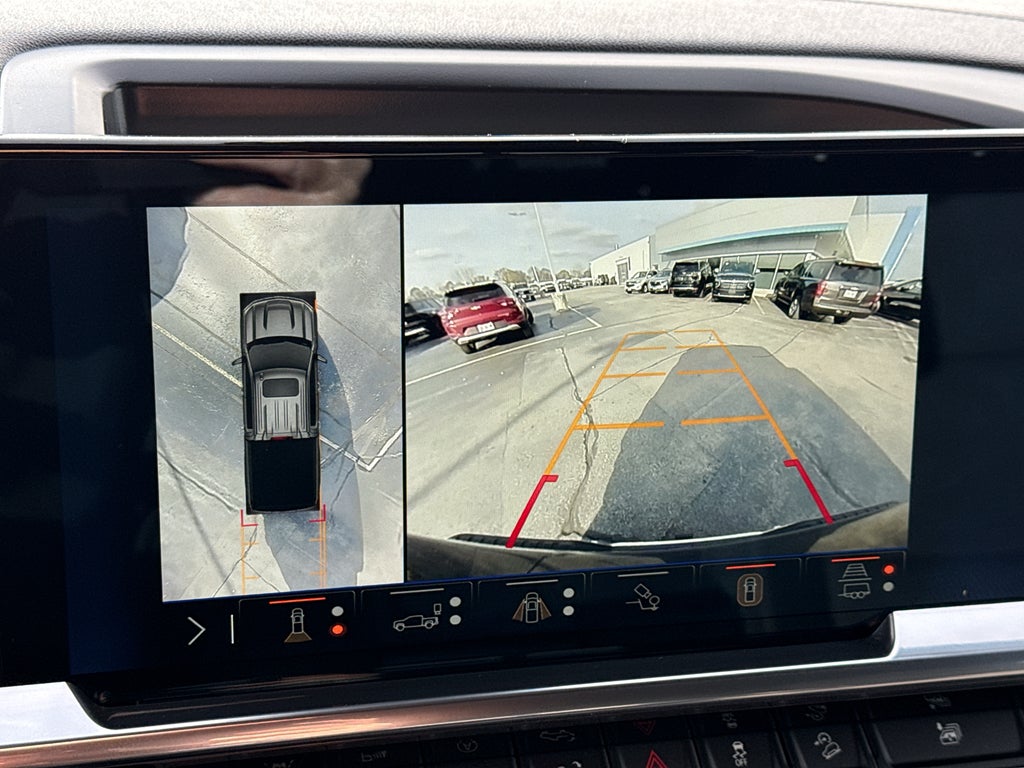 2024 Chevrolet Silverado 1500 Crew Cab Short Box 4-Wheel Drive LT 1LT