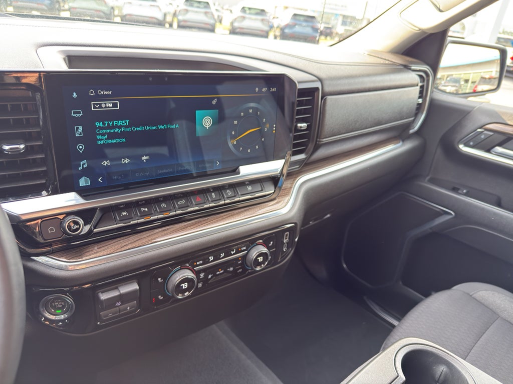 2024 Chevrolet Silverado 1500 Crew Cab Short Box 4-Wheel Drive LT 1LT