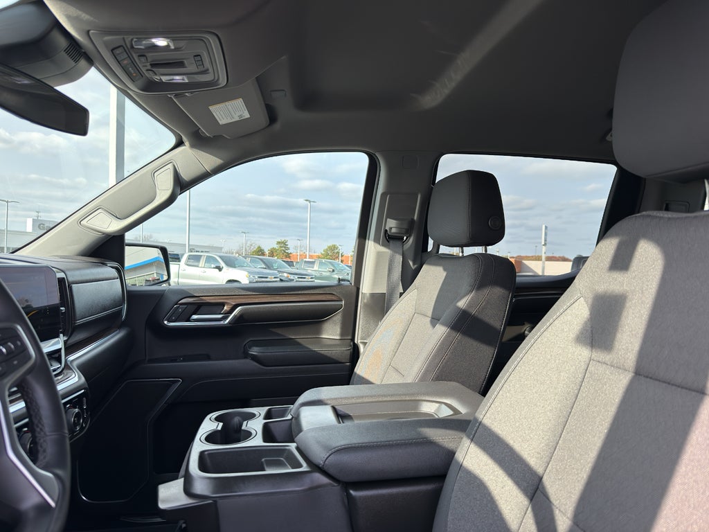 2024 Chevrolet Silverado 1500 Crew Cab Short Box 4-Wheel Drive LT 1LT