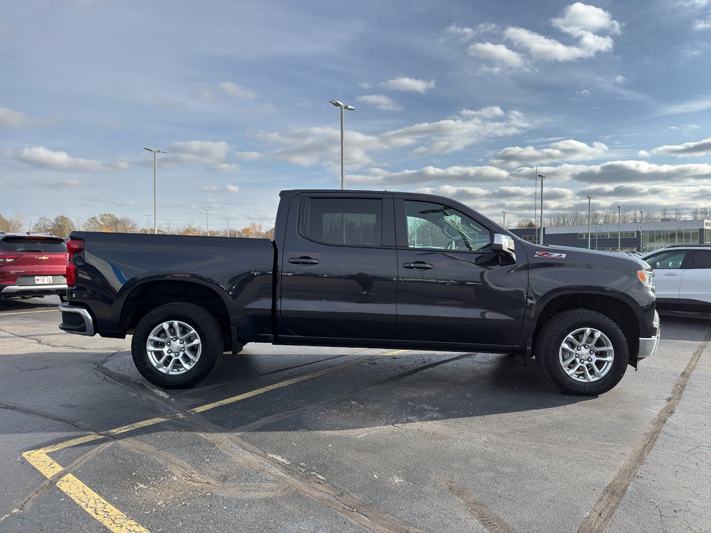 2024 Chevrolet Silverado 1500 Crew Cab Short Box 4-Wheel Drive LT 1LT