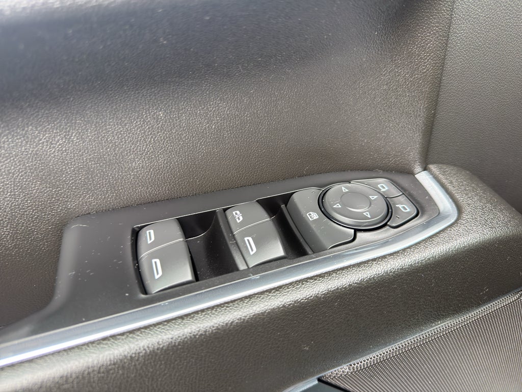2024 Chevrolet Silverado 1500 Crew Cab Standard Box 4-Wheel Drive LT