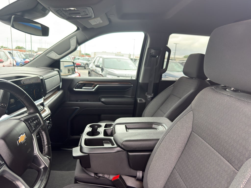 2024 Chevrolet Silverado 1500 Crew Cab Standard Box 4-Wheel Drive LT