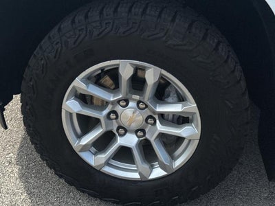 2024 Chevrolet Silverado 1500 Crew Cab Short Box 4-Wheel Drive LT 1LT