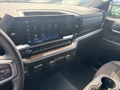 2024 Chevrolet Silverado 1500 Crew Cab Short Box 4-Wheel Drive LT 1LT