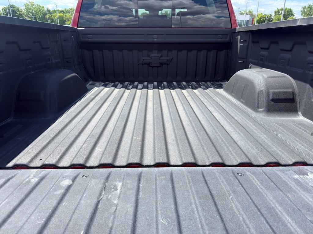 2023 Chevrolet Silverado 1500 Crew Cab Short Box 4-Wheel Drive LT 1LT