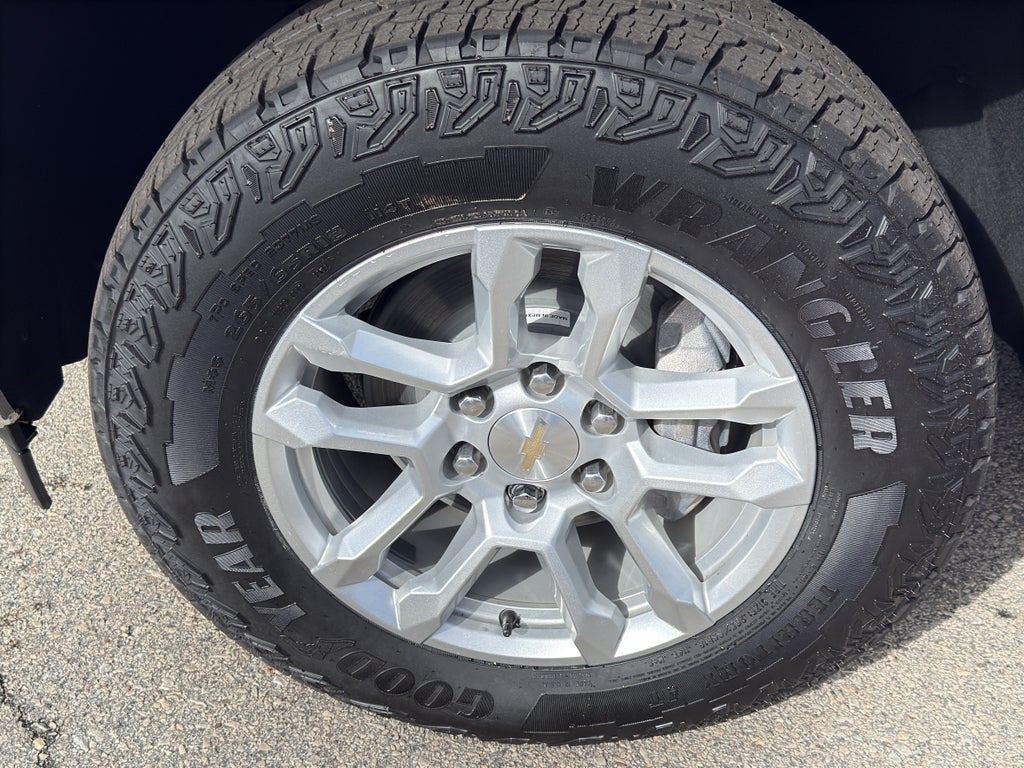 2023 Chevrolet Silverado 1500 Crew Cab Short Box 4-Wheel Drive LT 1LT