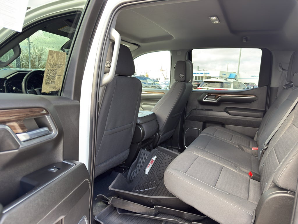 2023 Chevrolet Silverado 1500 Crew Cab Short Box 4-Wheel Drive LT 1LT