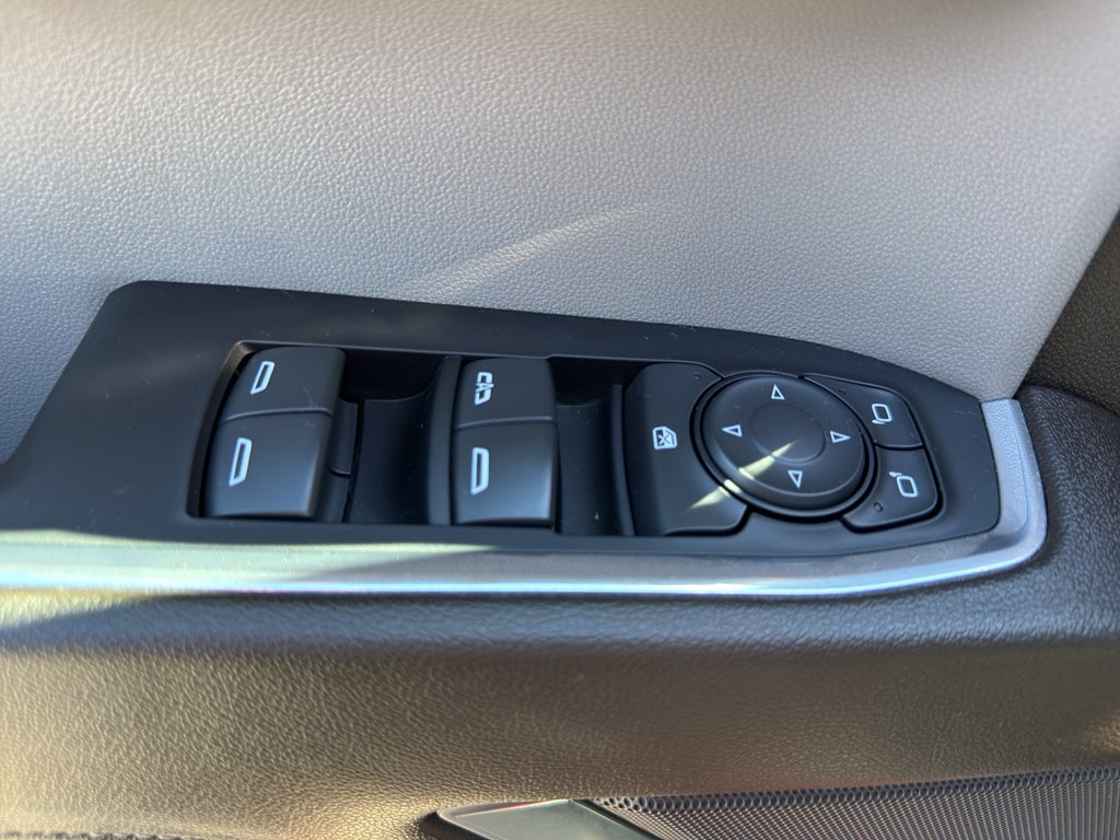 2024 Chevrolet Silverado 1500 Crew Cab Short Box 4-Wheel Drive LT 1LT