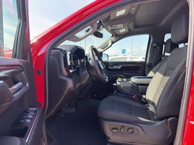 2024 Chevrolet Silverado 1500 Crew Cab Short Box 4-Wheel Drive LT 1LT