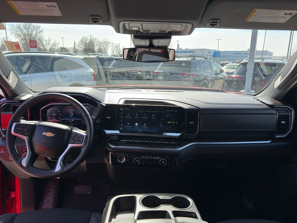 2024 Chevrolet Silverado 1500 Crew Cab Short Box 4-Wheel Drive LT 1LT