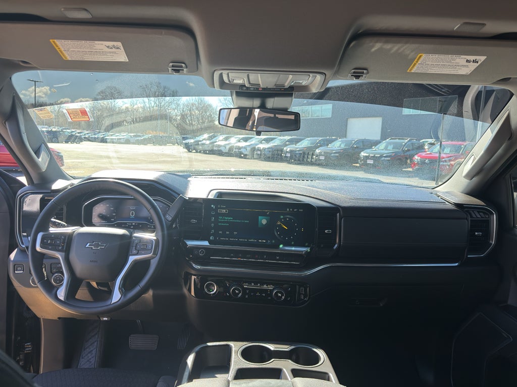 2023 Chevrolet Silverado 1500 Crew Cab Short Box 4-Wheel Drive RST