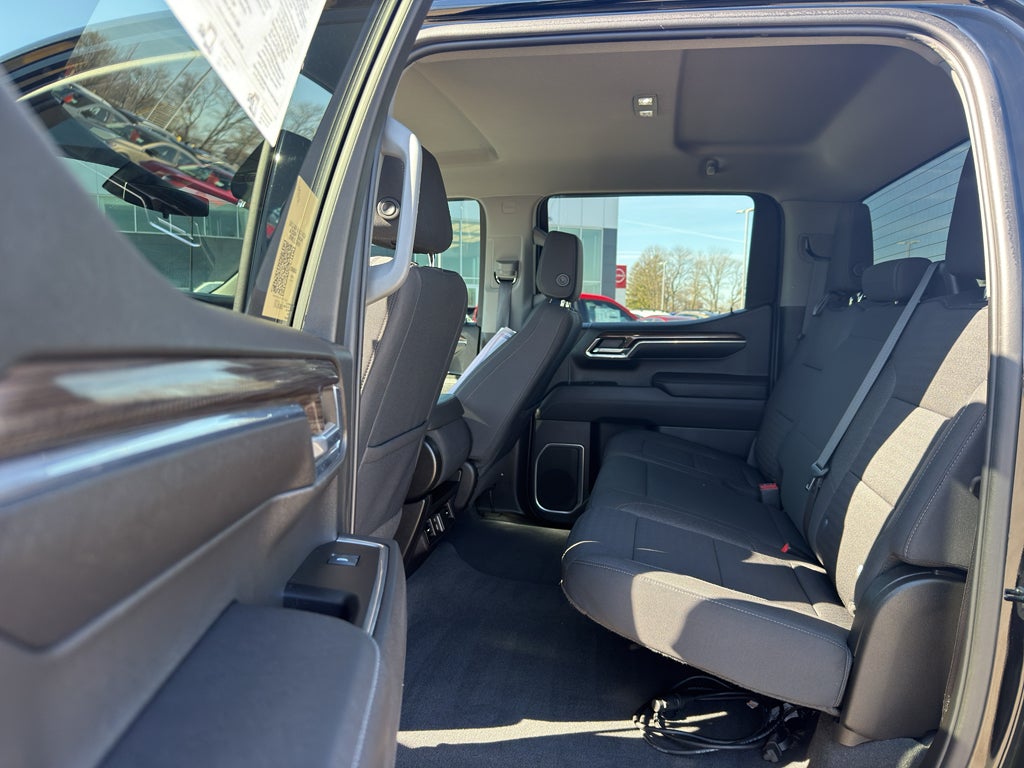 2023 Chevrolet Silverado 1500 Crew Cab Short Box 4-Wheel Drive RST