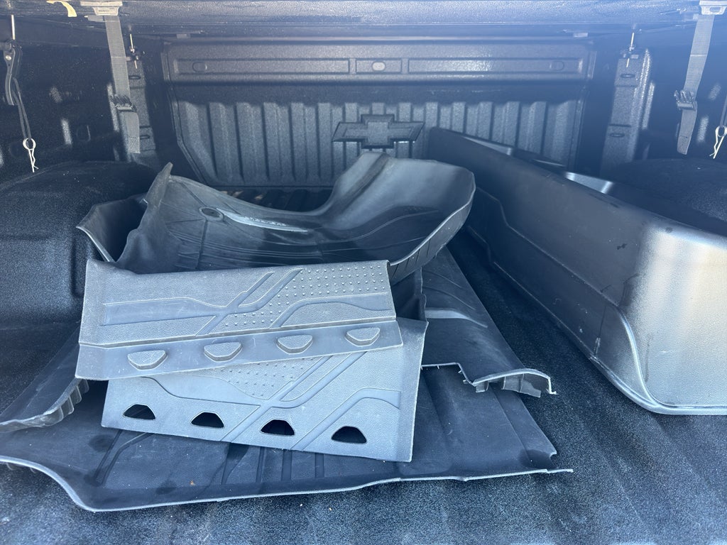 2023 Chevrolet Silverado 1500 Crew Cab Short Box 4-Wheel Drive RST