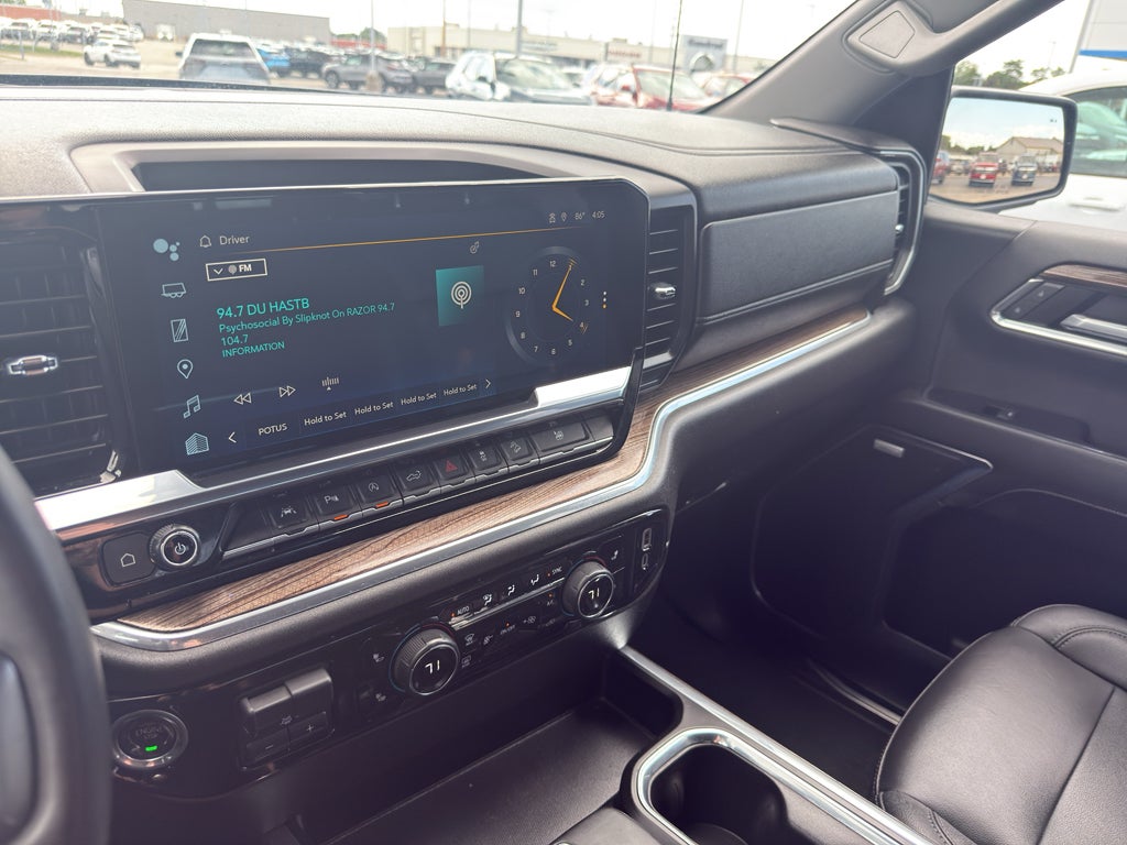 2023 Chevrolet Silverado 1500 Crew Cab Short Box 4-Wheel Drive RST