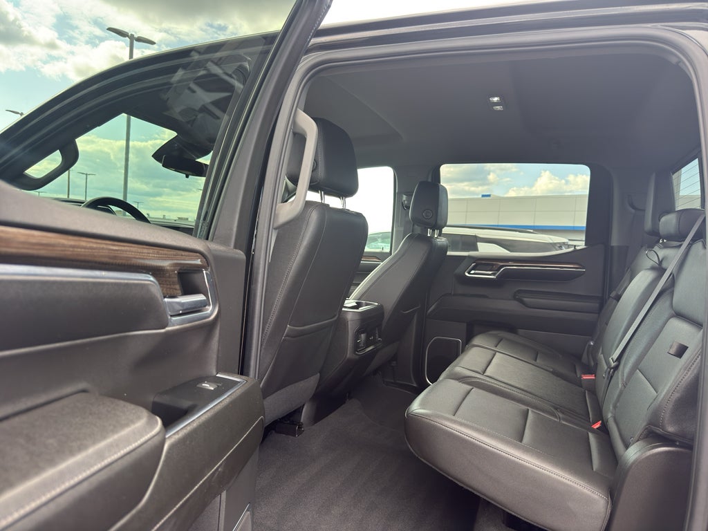 2023 Chevrolet Silverado 1500 Crew Cab Short Box 4-Wheel Drive RST
