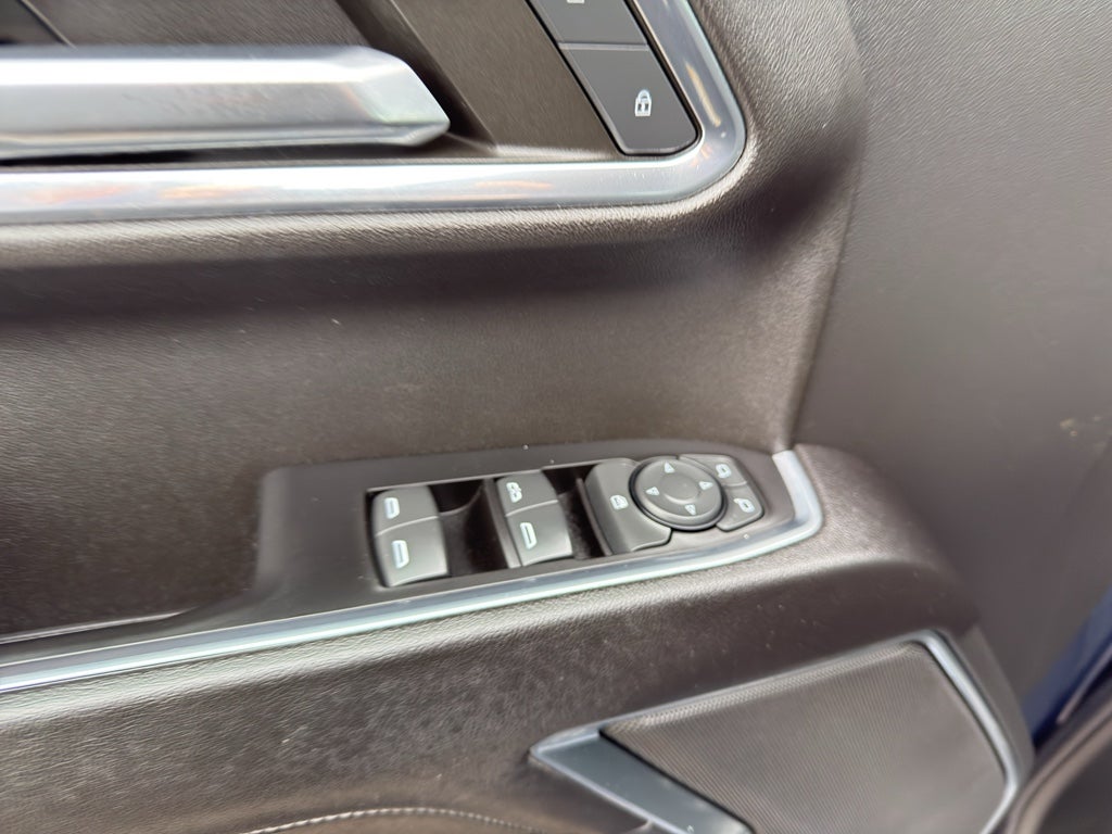 2023 Chevrolet Silverado 1500 Crew Cab Short Box 4-Wheel Drive RST