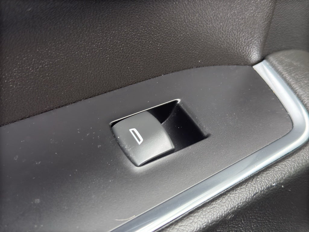 2022 Chevrolet Silverado 1500 Crew Cab Short Box 4-Wheel Drive RST