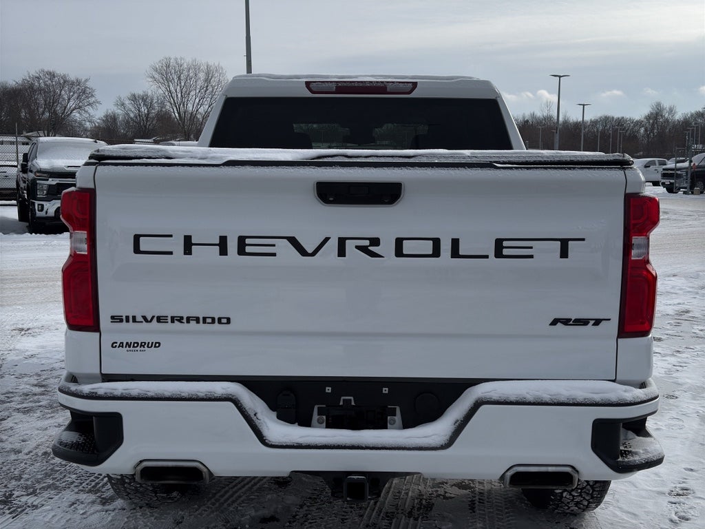 2022 Chevrolet Silverado 1500 Crew Cab Short Box 4-Wheel Drive RST