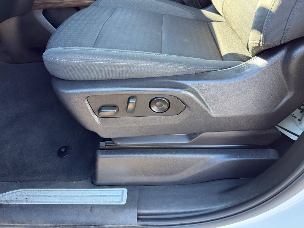 2024 Chevrolet Silverado 1500 Crew Cab Standard Box 4-Wheel Drive RST