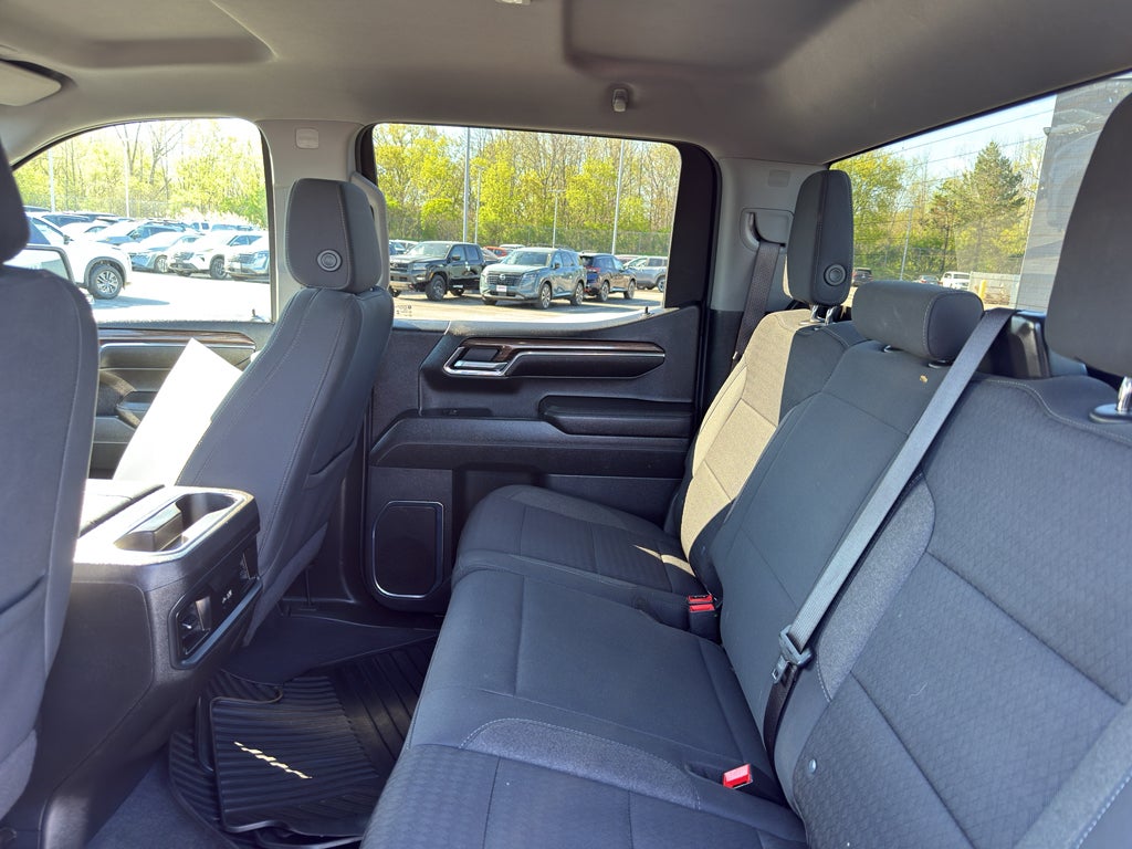 2024 Chevrolet Silverado 1500 Crew Cab Standard Box 4-Wheel Drive RST