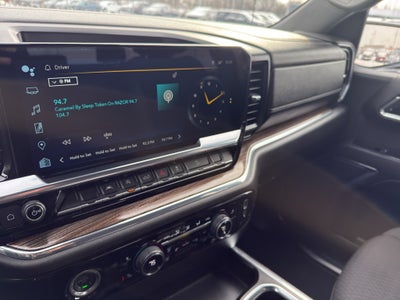 2023 Chevrolet Silverado 1500 Crew Cab Short Box 4-Wheel Drive RST