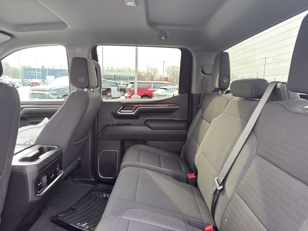 2023 Chevrolet Silverado 1500 Crew Cab Short Box 4-Wheel Drive RST