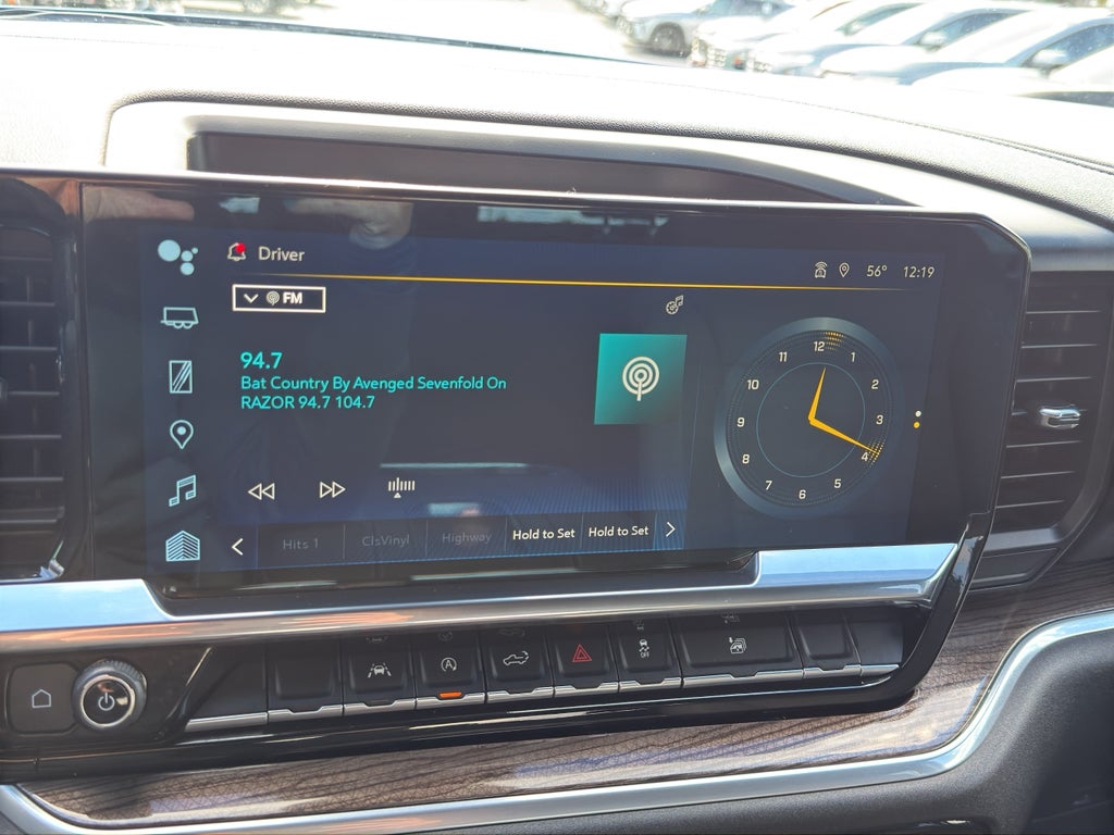 2022 Chevrolet Silverado 1500 Crew Cab Short Box 4-Wheel Drive RST