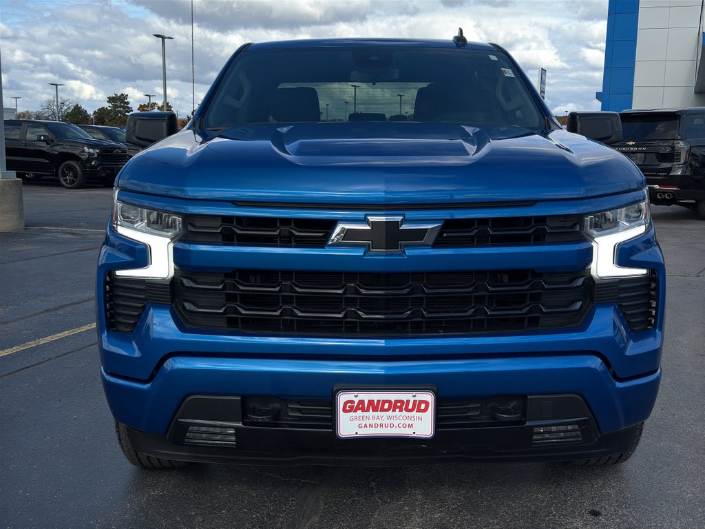 2022 Chevrolet Silverado 1500 Crew Cab Short Box 4-Wheel Drive RST