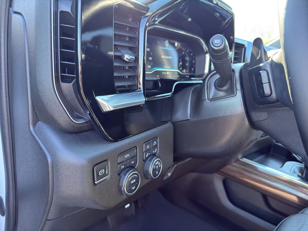 2023 Chevrolet Silverado 1500 Crew Cab Short Box 4-Wheel Drive RST