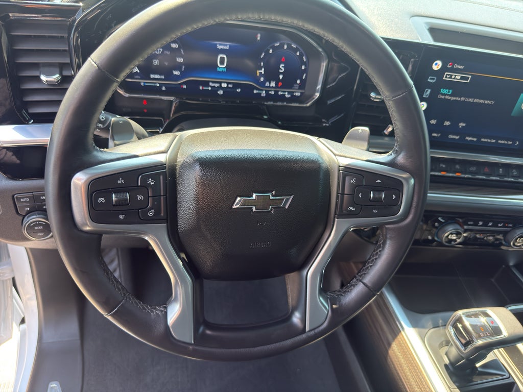 2022 Chevrolet Silverado 1500 Crew Cab Short Box 4-Wheel Drive RST